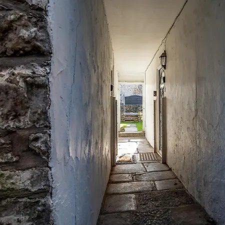 Quirky Holiday home